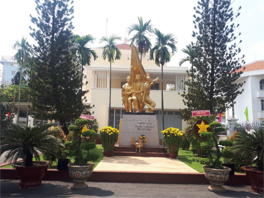 The site provides a deeper understanding of Vietnam’s rich history